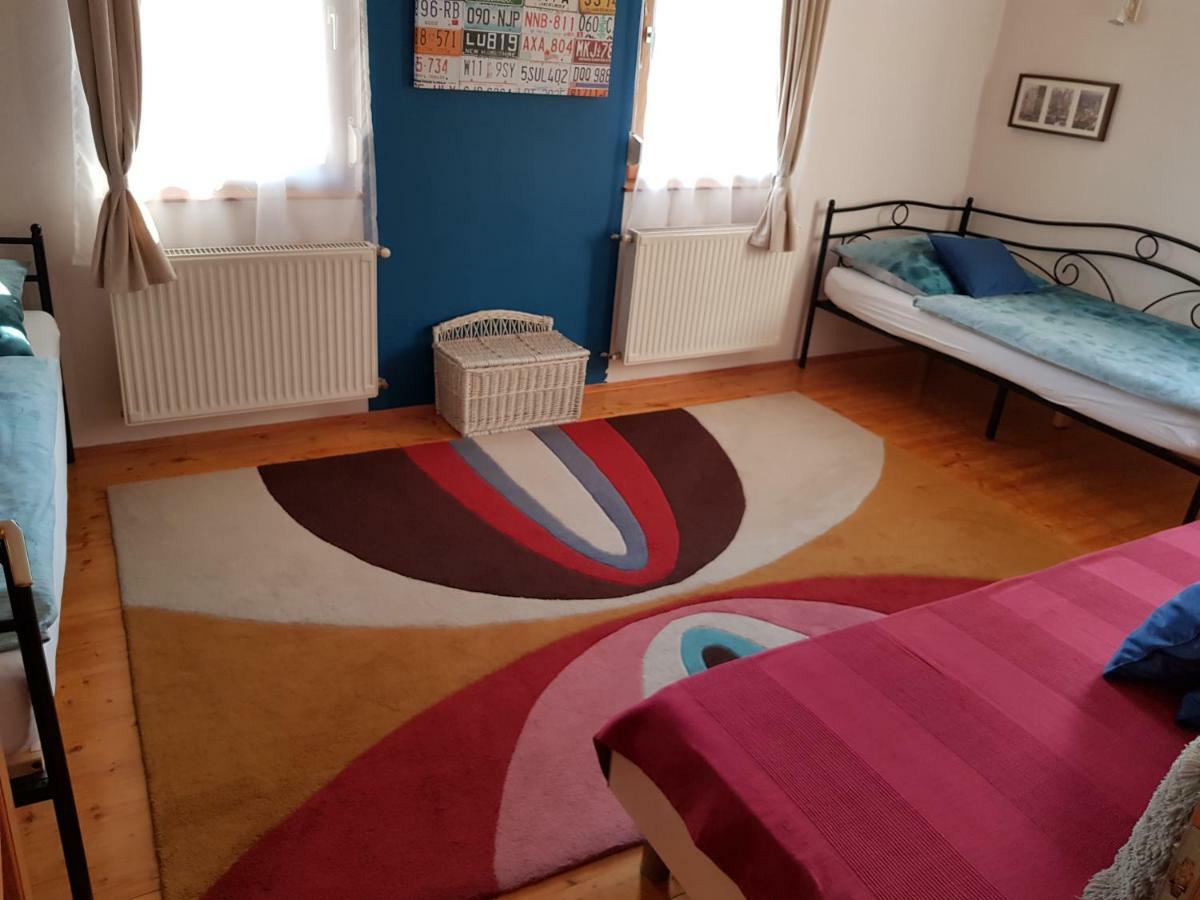 Mediterran Apartman Печ Экстерьер фото